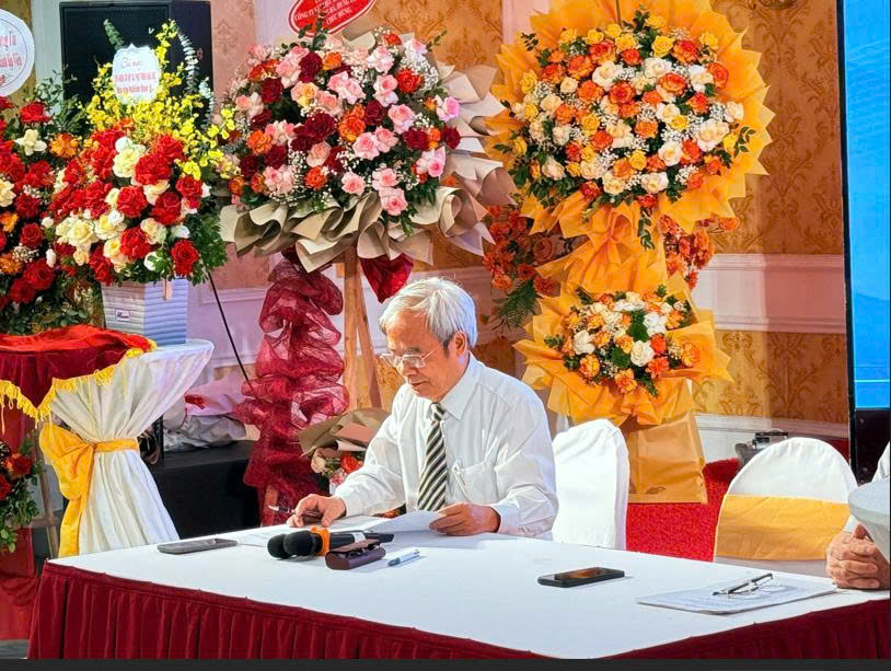 HỘI CỰU GIÁO CHỨC VIỆT NAM – NGUỒN NHÂN LỰC CHẤT LƯỢNG CAO TRONG TỔ CHỨC THỰC HIỆN QUAN ĐIỂM HỌC TẬP SUỐT ĐỜI